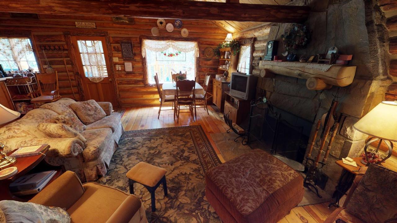 Cabin By The Creek With High Speed Wifi ريد ريفر المظهر الخارجي الصورة